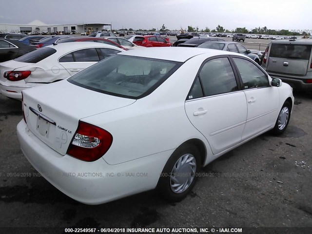 4T1BE32K34U363767 - 2004 TOYOTA CAMRY LE/XLE/SE თეთრი ფოტო 4