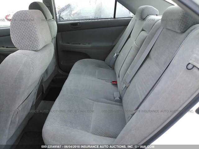 4T1BE32K34U363767 - 2004 TOYOTA CAMRY LE/XLE/SE თეთრი ფოტო 8