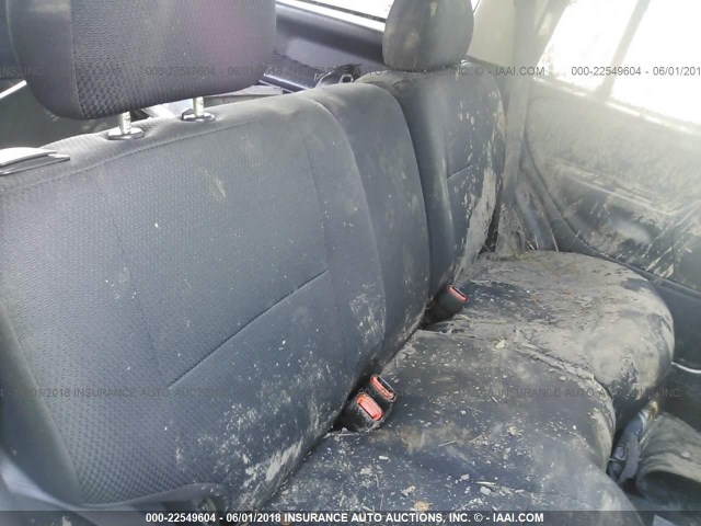 1J4GX48S74C340378 - 2004 JEEP GRAND CHEROKEE LAREDO/COLUMBIA/FREEDOM 银色 照片 8