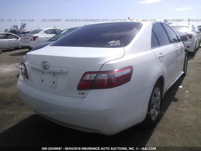 4T1BE46K99U871586 - 2009 TOYOTA CAMRY SE/LE/XLE WHITE photo 4