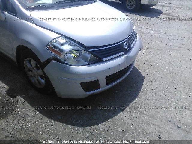 3N1BC11E37L428953 - 2007 NISSAN VERSA S/SL SILVER photo 6