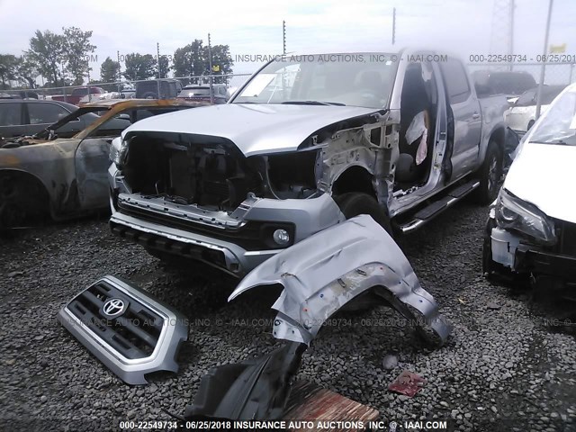 5TFCZ5AN8HX052912 - 2017 TOYOTA TACOMA DBL CAB/SR/TRDSPT/OR/PRO ვერცხლისფერი ფოტო 2