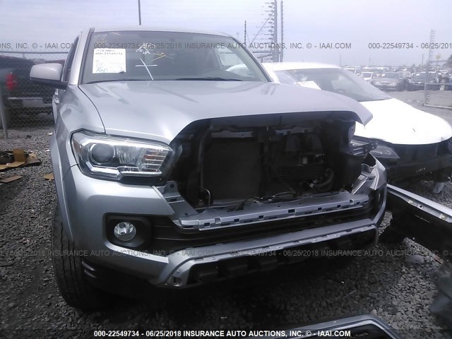 5TFCZ5AN8HX052912 - 2017 TOYOTA TACOMA DBL CAB/SR/TRDSPT/OR/PRO ვერცხლისფერი ფოტო 6