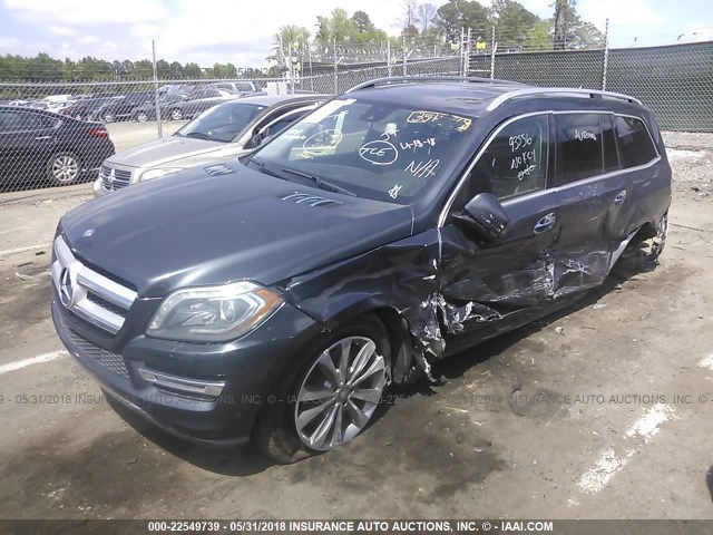 4JGDF7CE8DA267771 - 2013 MERCEDES-BENZ GL 450 4MATIC GRAY photo 2