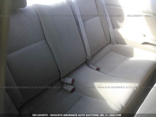 1HGEM22154L067971 - 2004 HONDA CIVIC DX VP WHITE photo 8