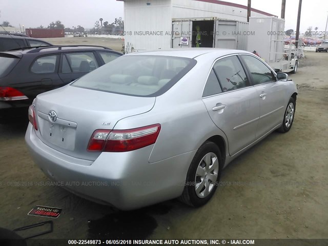 4T4BE46K29R049783 - 2009 TOYOTA CAMRY SE/LE/XLE 银色 照片 4