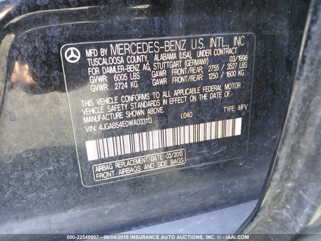 4JGAB54E0WA033113 - 1998 MERCEDES-BENZ ML 320 BLACK photo 9