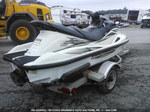 YAMA4420L900 - 2000 YAMAHA PERSONAL WATERCRAFT  WHITE photo 4