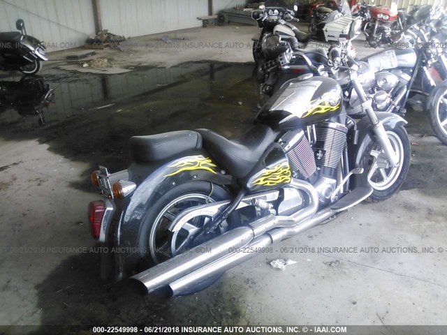 5VPCB16D633000886 - 2003 VICTORY MOTORCYCLES KINGPIN 黑色 照片 4