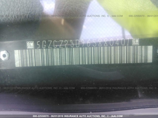 5GZCZ23D96S880401 - 2006 SATURN VUE GRAY photo 9