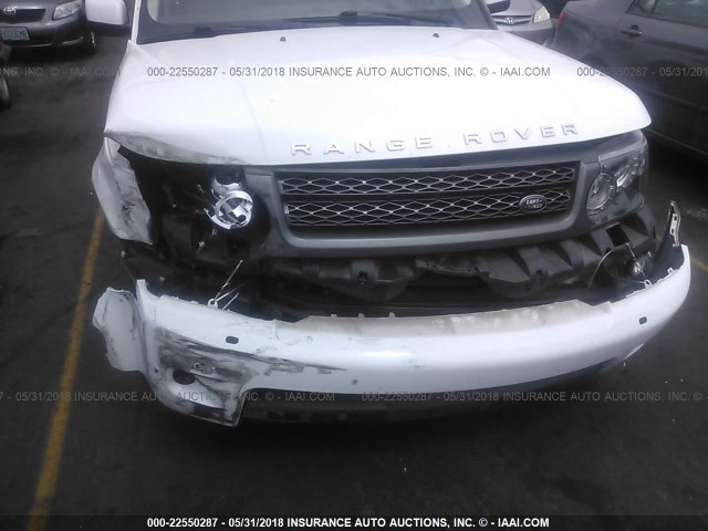 SALSF2D40BA287605 - 2011 LAND ROVER RANGE ROVER SPORT HSE WHITE photo 6