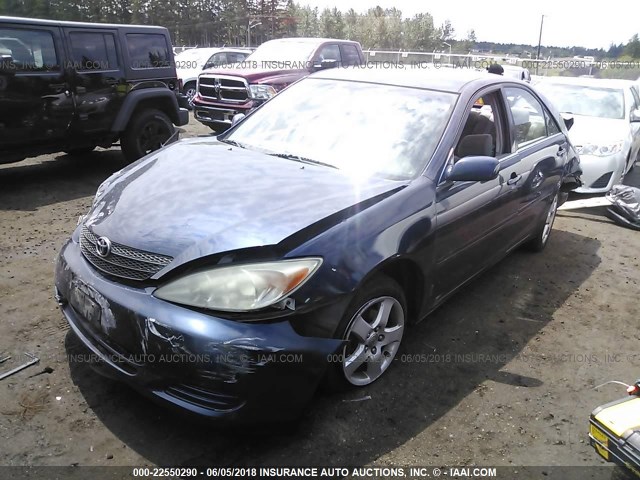4T1BE32K53U662997 - 2003 TOYOTA CAMRY LE/XLE/SE ლურჯი ფოტო 2