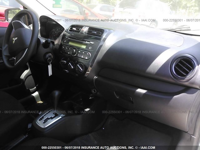 ML32F3FJ5HHF08993 - 2017 MITSUBISHI MIRAGE G4 ES თეთრი ფოტო 5