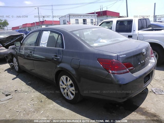 4T1BK36B78U282361 - 2008 TOYOTA AVALON XL/XLS/TOURING/LIMITED GRAY photo 3