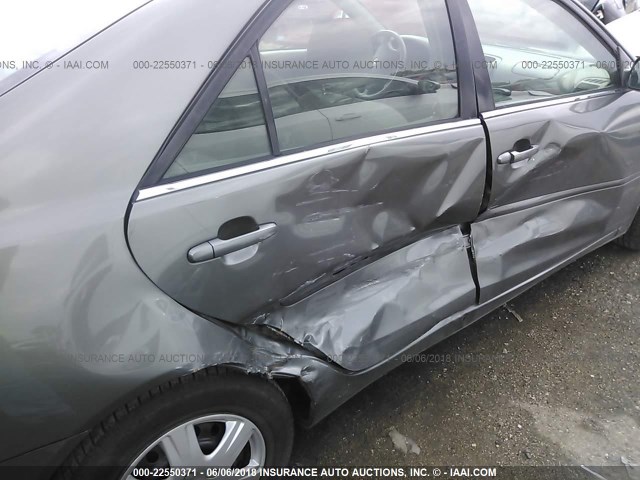 4T1BE32K55U577919 - 2005 TOYOTA CAMRY LE/XLE/SE 银色 照片 6