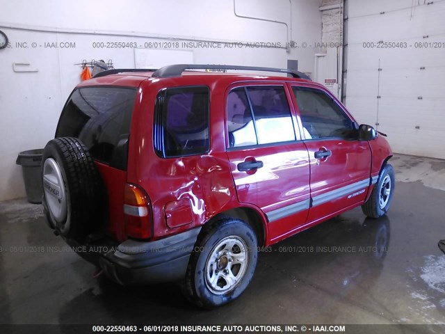 2CNBE13C336927510 - 2003 CHEVROLET TRACKER RED photo 4