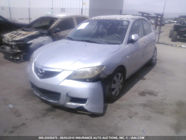 JM1BK12G081158122 - 2008 MAZDA 3 I SILVER photo 2