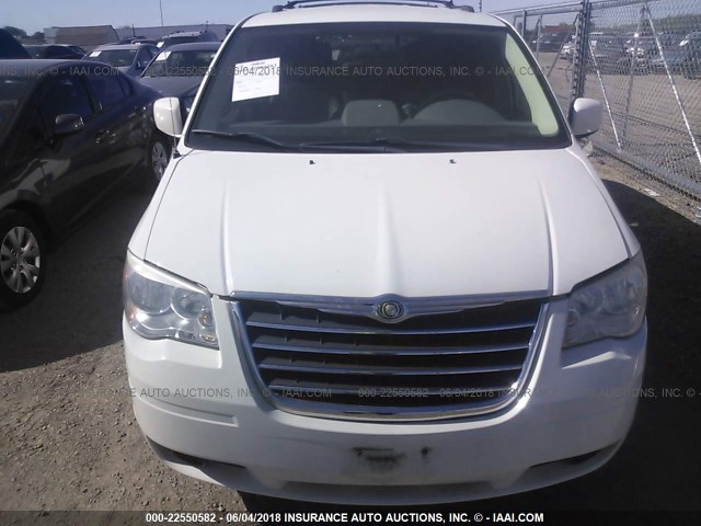2A8HR54P08R762414 - 2008 CHRYSLER TOWN & COUNTRY TOURING WHITE photo 6