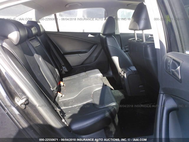 WVWJK7AN0AE141012 - 2010 VOLKSWAGEN PASSAT KOMFORT BLACK photo 8