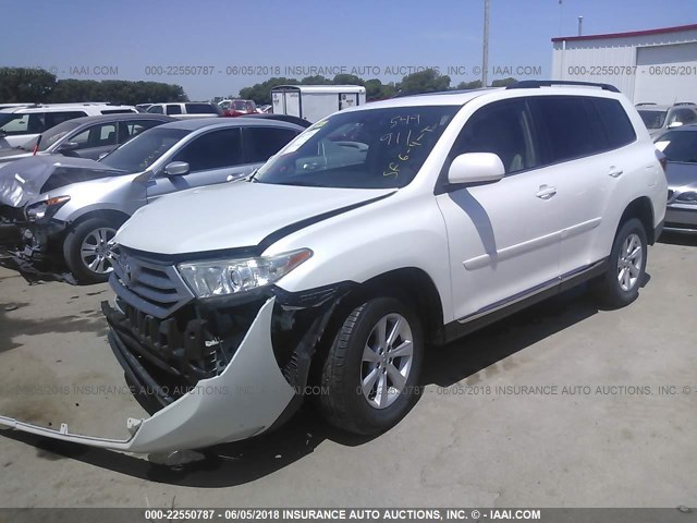 5TDBK3EH4BS047504 - 2011 TOYOTA HIGHLANDER SE WHITE photo 2