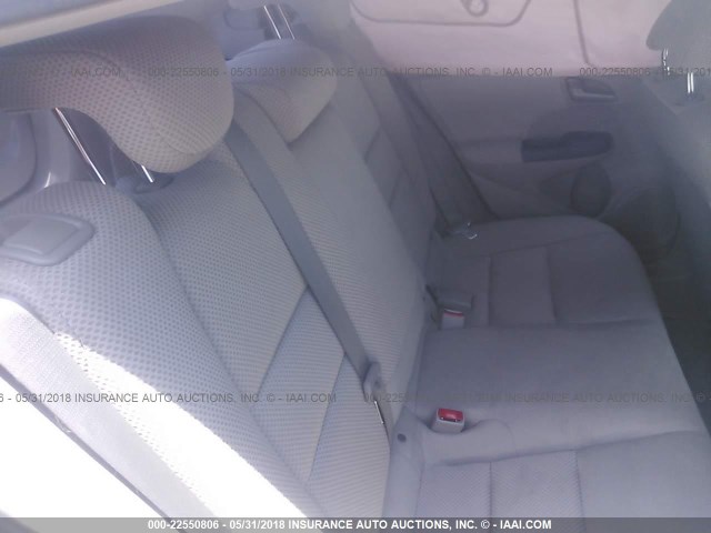 JHMZE2H52AS038810 - 2010 HONDA INSIGHT LX SILVER photo 8