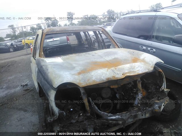 1J4GL48K52W261587 - 2002 JEEP LIBERTY SPORT WHITE photo 6