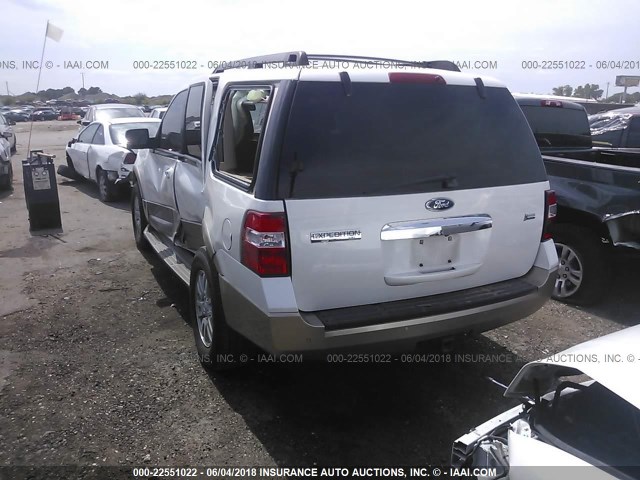 1FMJU1H52BEF46430 - 2011 FORD EXPEDITION XLT/KING RANCH WHITE photo 3
