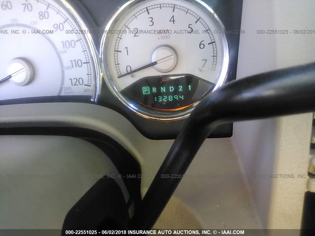 1A8HX58237F555977 - 2007 CHRYSLER ASPEN LIMITED WHITE photo 7