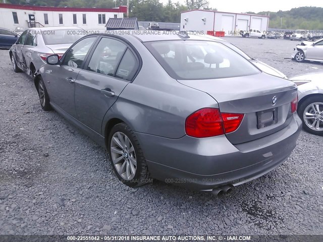 WBAPK5C54BA811243 - 2011 BMW 328 XI SULEV GRAY photo 3