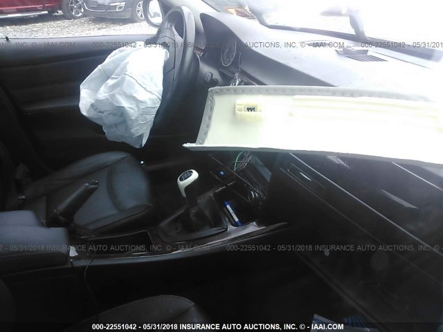 WBAPK5C54BA811243 - 2011 BMW 328 XI SULEV GRAY photo 5