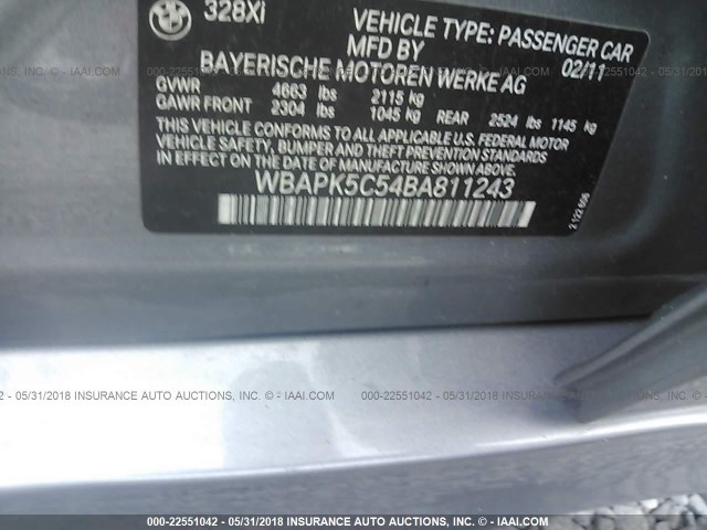 WBAPK5C54BA811243 - 2011 BMW 328 XI SULEV GRAY photo 9