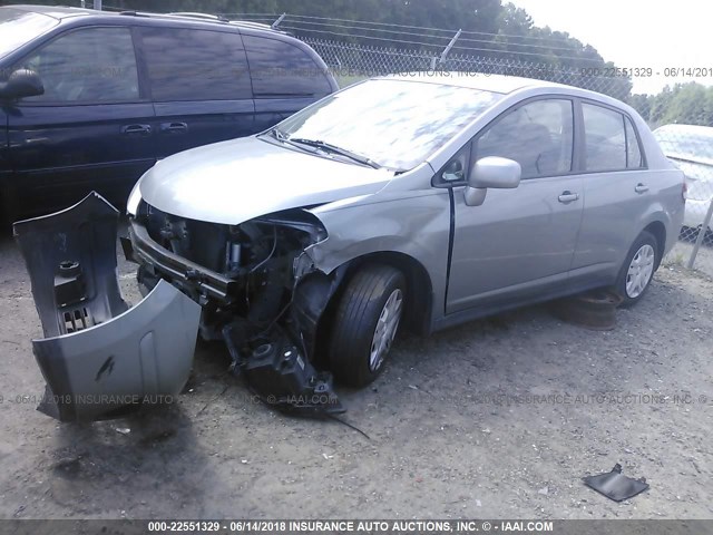 3N1BC1AP5BL413204 - 2011 NISSAN VERSA S/SL GRAY photo 2