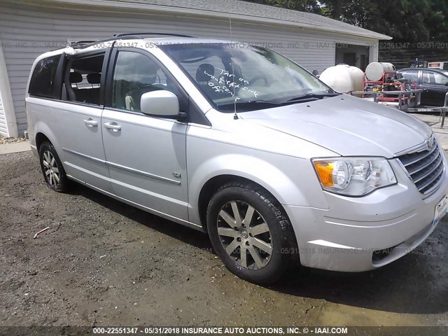 2A8HR54149R675810 - 2009 CHRYSLER TOWN & COUNTRY TOURING SILVER photo 1