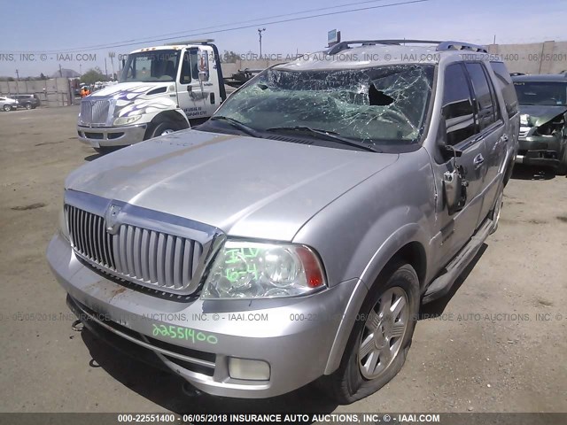 5LMFU27516LJ17646 - 2006 LINCOLN NAVIGATOR SILVER photo 6