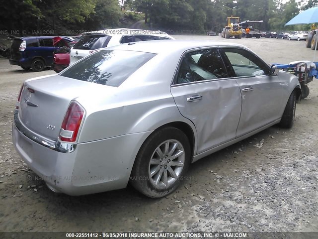 2C3CCACG7CH113399 - 2012 CHRYSLER 300 LIMITED SILVER photo 4