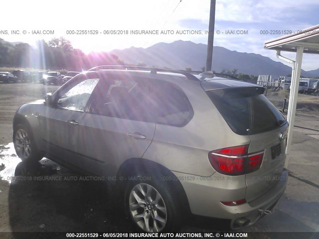 5UXZV4C5XBL739352 - 2011 BMW X5 XDRIVE35I GOLD photo 3