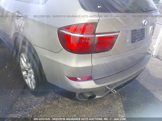 5UXZV4C5XBL739352 - 2011 BMW X5 XDRIVE35I GOLD photo 6