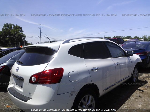 JN8AS5MT9BW186237 - 2011 NISSAN ROGUE S/SV/KROM WHITE photo 4