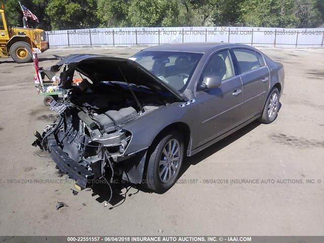 1G4HF5EM6AU109305 - 2010 BUICK LUCERNE CXL GOLD photo 2