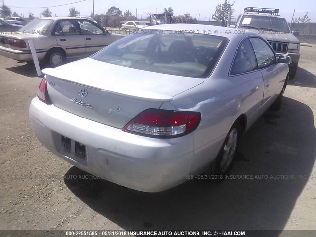 2T1CF22P1XC108340 - 1999 TOYOTA CAMRY SOLARA SE/SLE ვერცხლისფერი ფოტო 4