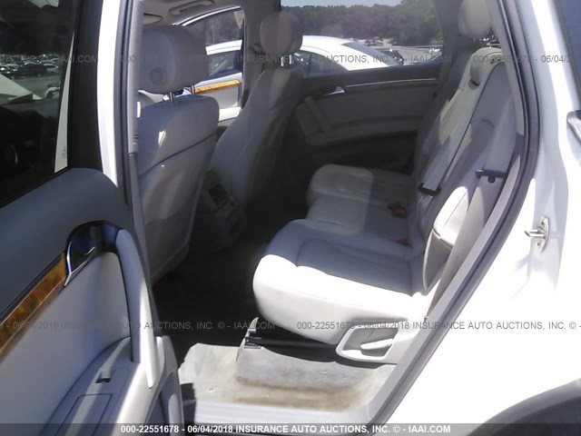 WA1AY74L39D027963 - 2009 AUDI Q7 3.6 QUATTRO WHITE photo 8