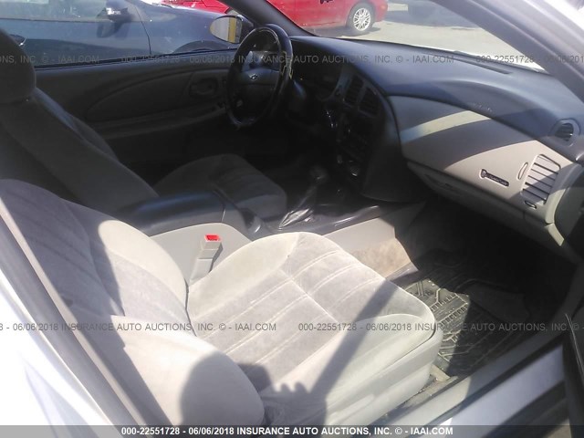 2G1WW12E039101727 - 2003 CHEVROLET MONTE CARLO LS თეთრი ფოტო 5