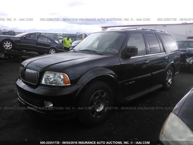 5LMFU28565LJ24492 - 2005 LINCOLN NAVIGATOR BLACK photo 2