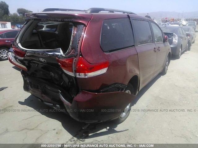 5TDKK3DC5BS032810 - 2011 TOYOTA SIENNA LE RED photo 4