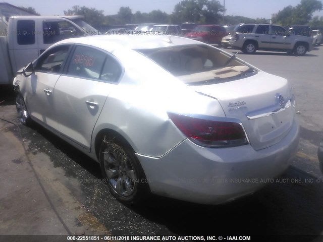 1G4GF5E30CF221172 - 2012 BUICK LACROSSE PREMIUM WHITE photo 3