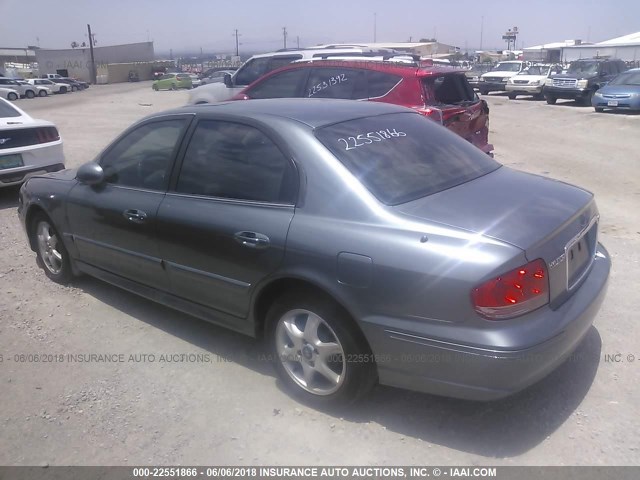 KMHWF35H35A152022 - 2005 HYUNDAI SONATA GLS/LX GRAY photo 3