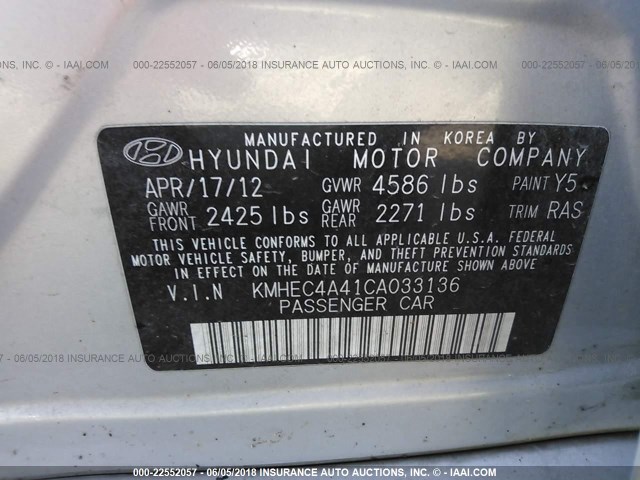 KMHEC4A41CA033136 - 2012 HYUNDAI SONATA HYBRID SILVER photo 9