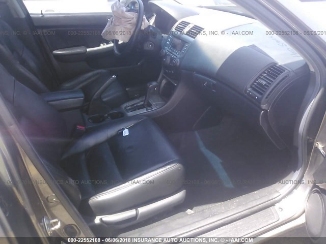 1HGCM56856A158107 - 2006 HONDA ACCORD EX GRAY photo 5