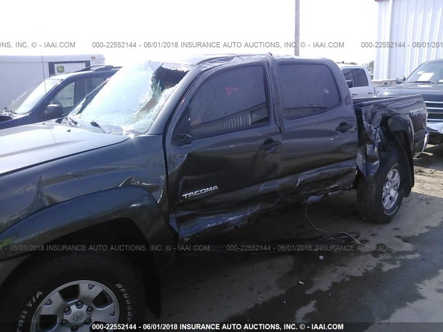 3TMLU4EN8FM170965 - 2015 TOYOTA TACOMA DOUBLE CAB/TRD PRO GRAY photo 6