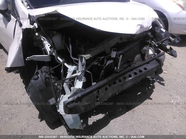 3N1CE2CP8FL381582 - 2015 NISSAN VERSA NOTE S/S PLUS/SV/SL/SR WHITE photo 6